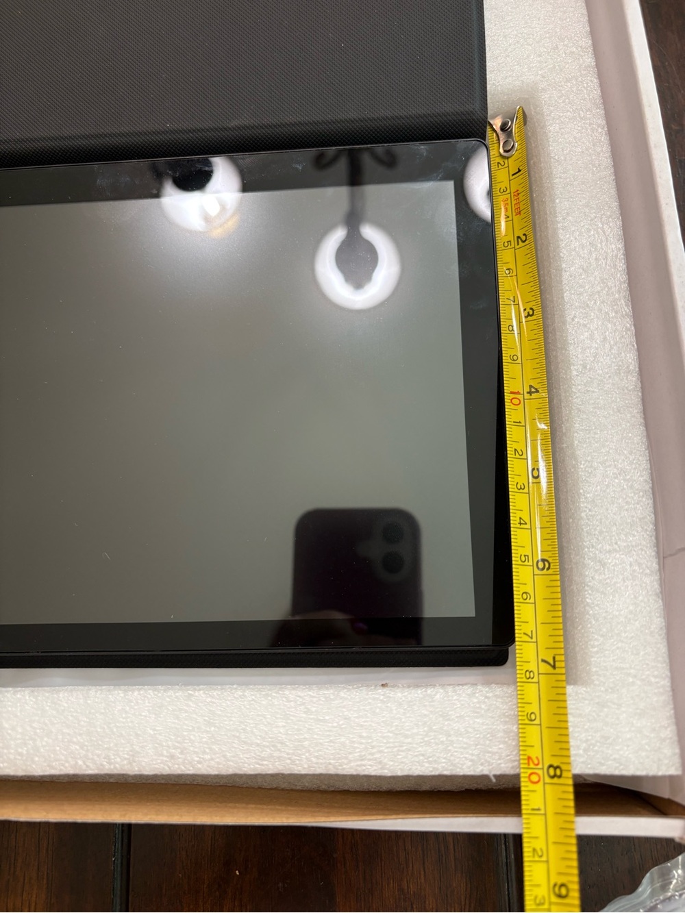 LED Portable Monitor / External Display - Picture 8 of 14